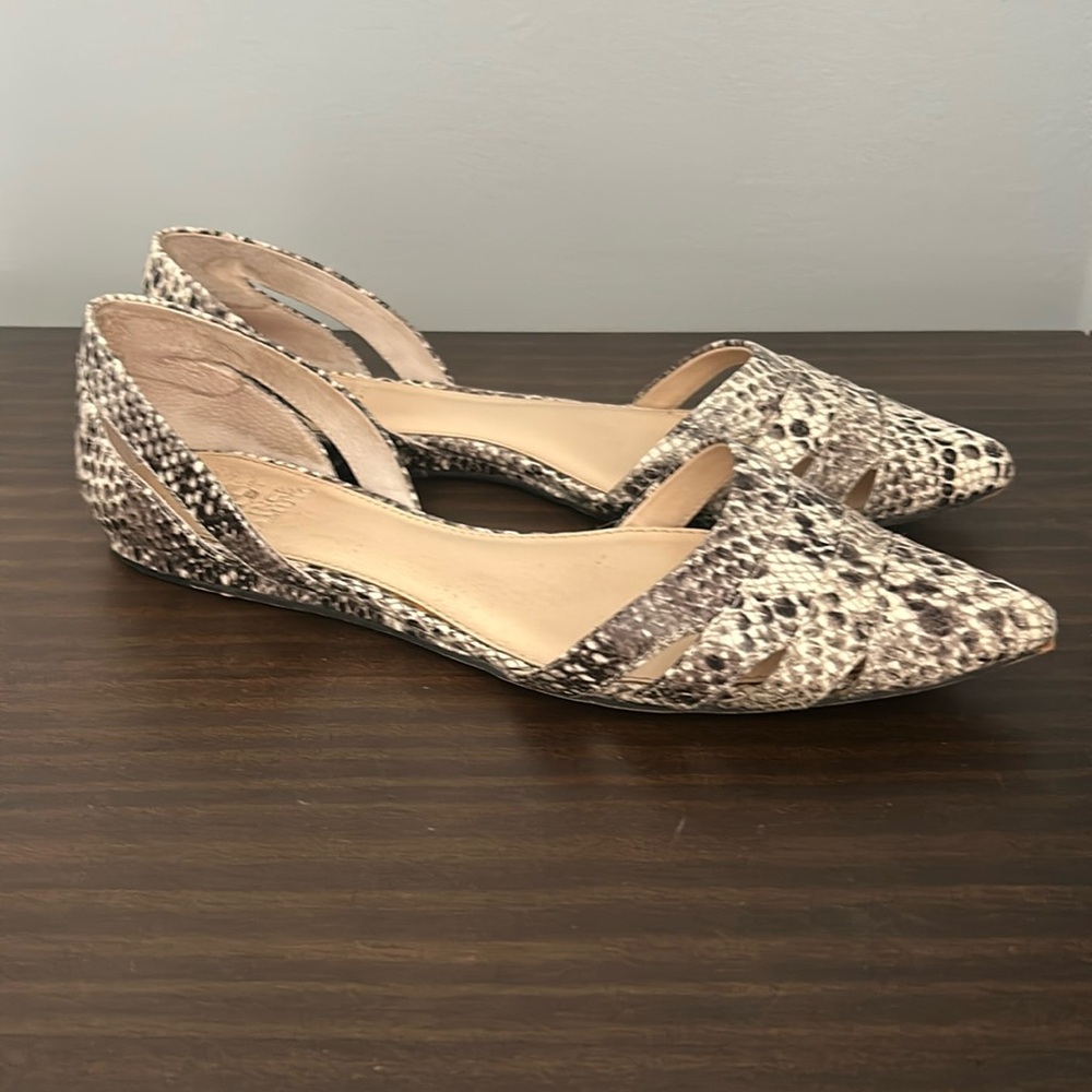 Vince Camuto flats